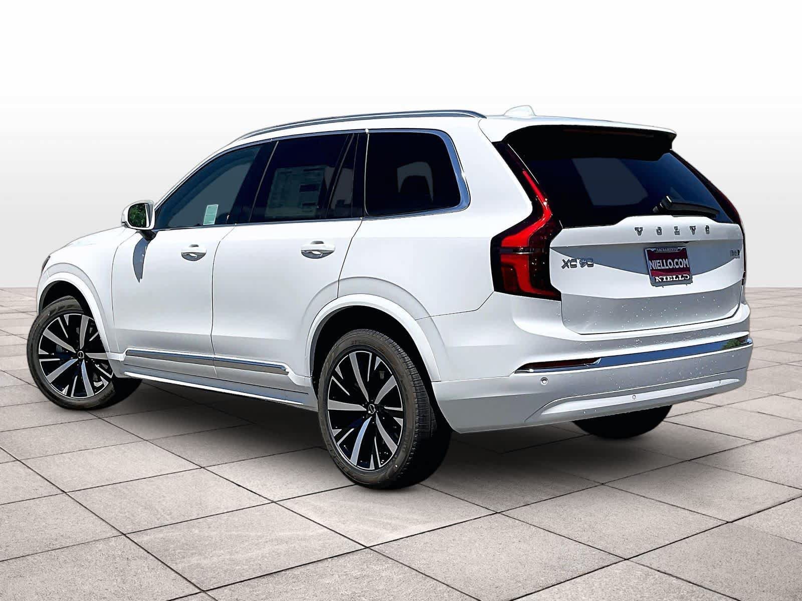 New 2026 Volvo XC90 B6 Core AWD/4WD image 3