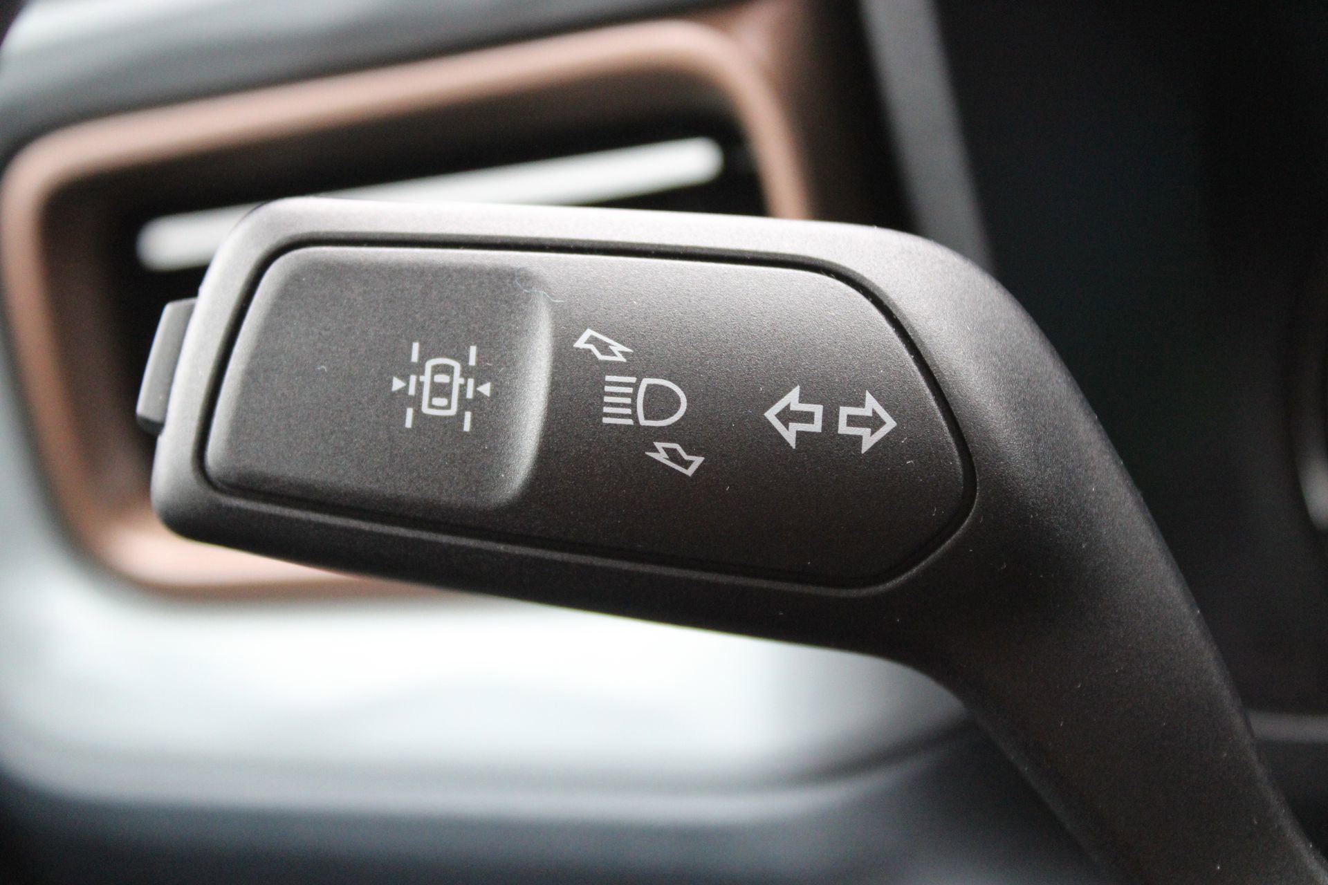 Used 2024 Ford Maverick Lariat FWD image 34