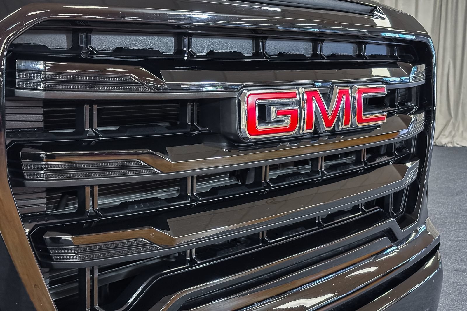 Used 2021 GMC Sierra 1500 Elevation AWD/4WD image 14