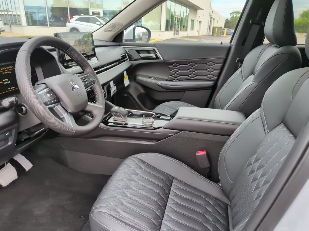 New 2026 Mitsubishi Outlander SEL AWD/4WD image 21