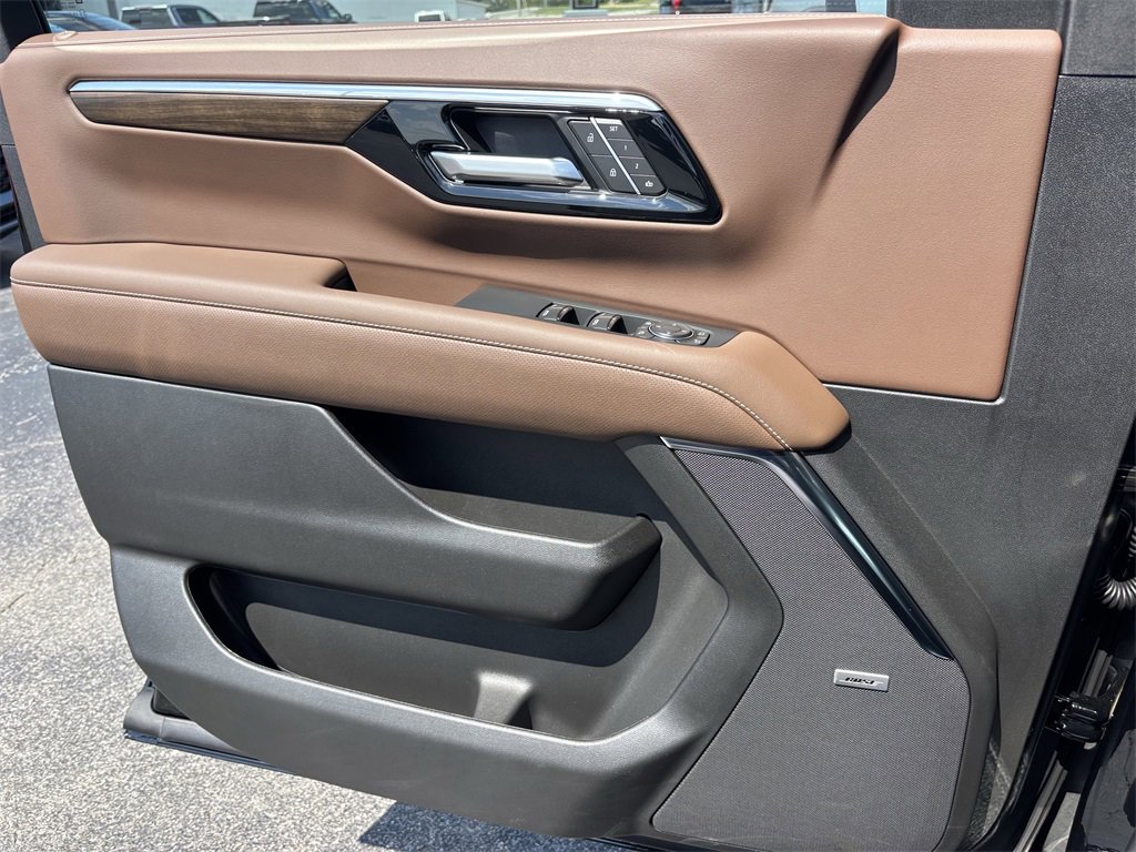 New 2026 Chevrolet Tahoe High Country image 11