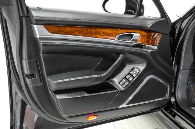 Used 2010 Porsche Panamera Turbo image 46