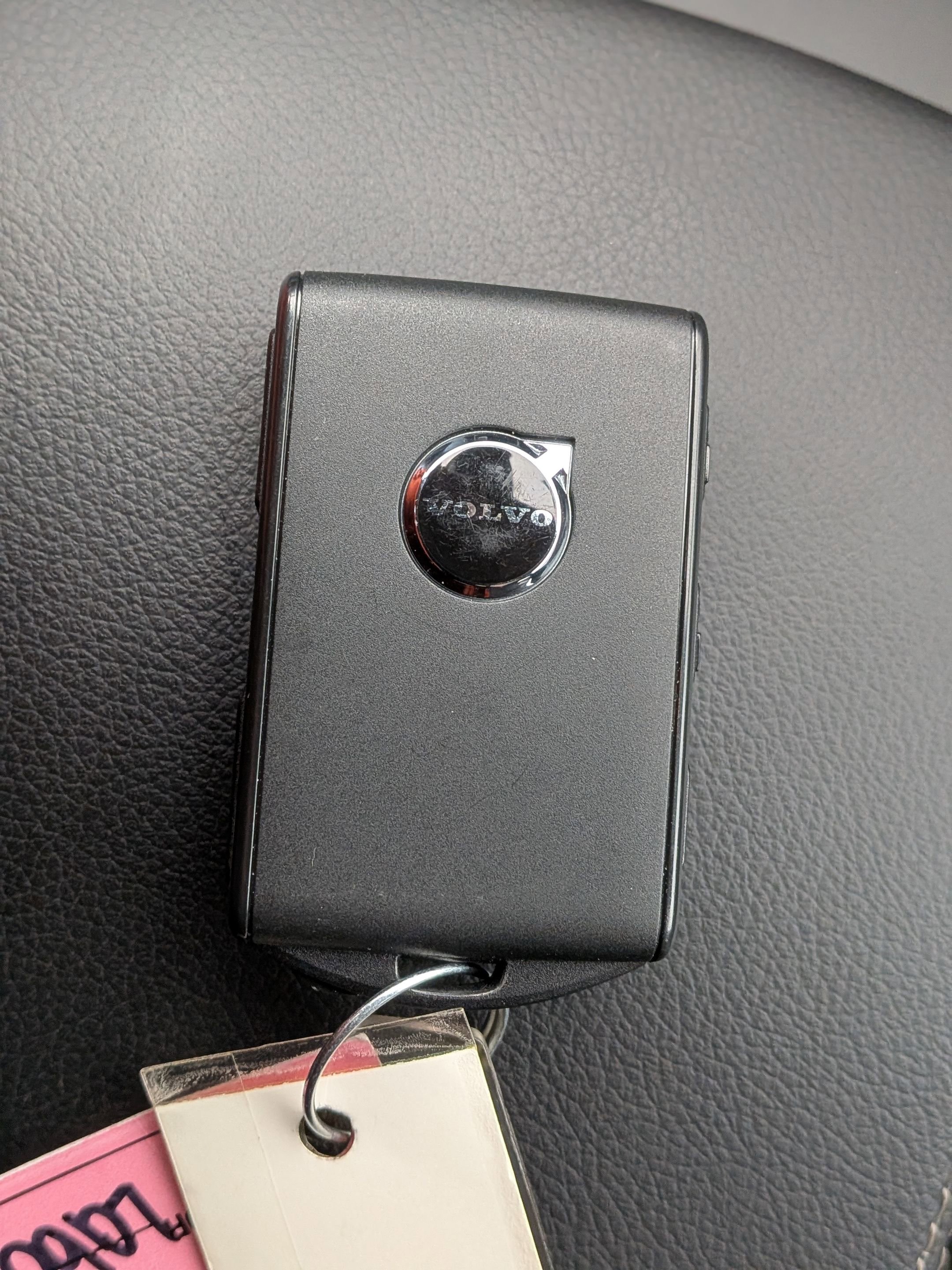 Used 2025 Volvo XC40 B5 Core image 37