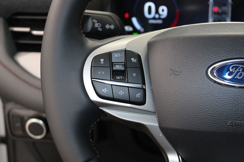 New 2026 Ford Explorer Active image 36