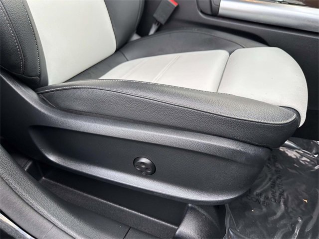 Used 2021 Mercedes-Benz GLA 250 4MATIC image 24