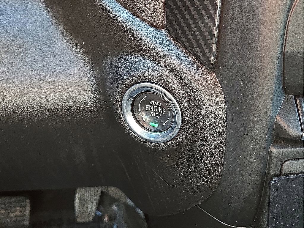 Used 2025 Chevrolet Silverado 1500 Custom image 28