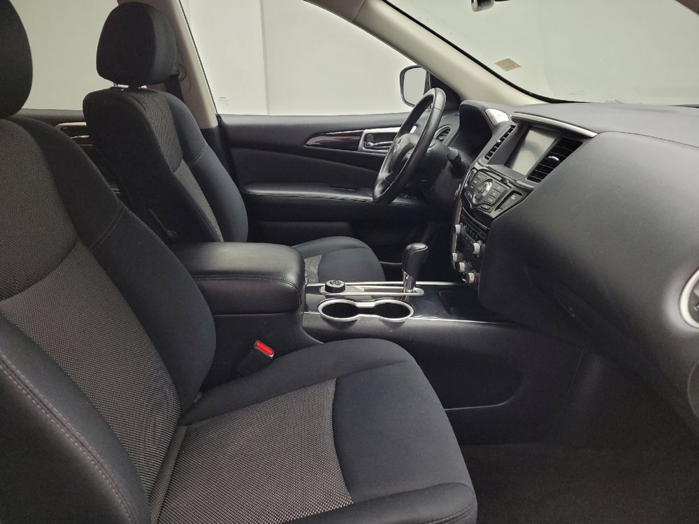 Used 2018 Nissan Pathfinder SV AWD/4WD image 20