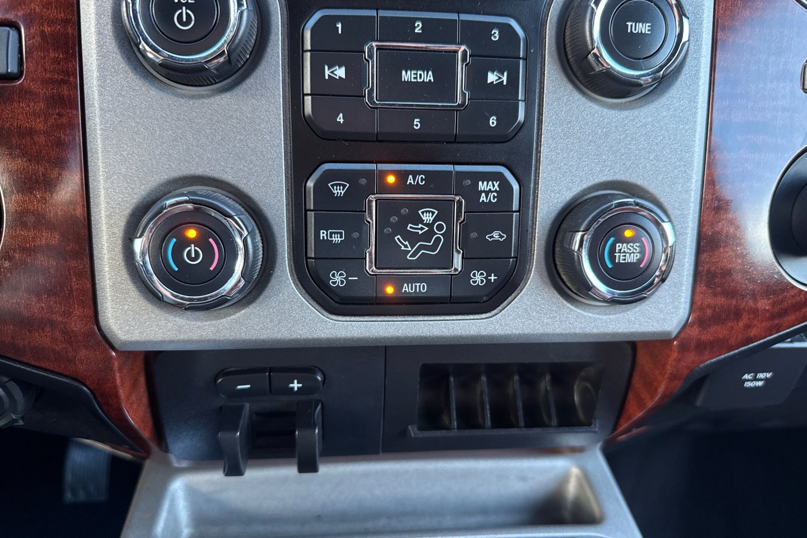 Used 2013 Ford F350 King Ranch AWD/4WD image 26