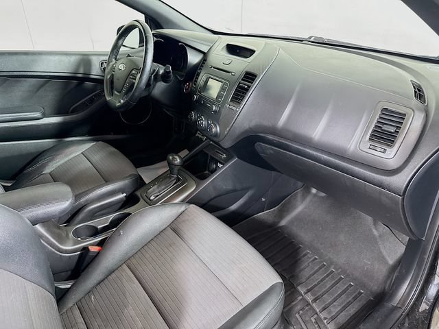 Used 2015 Kia Forte Koup SX FWD image 29