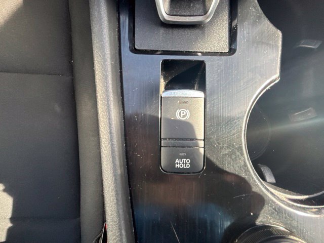 Used 2024 Nissan Rogue S AWD/4WD image 26