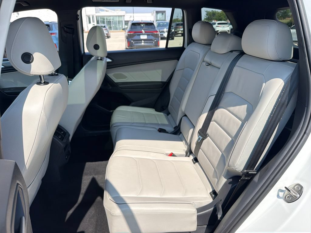 Certified 2021 Volkswagen Tiguan SEL Premium R-Line AWD/4WD image 24