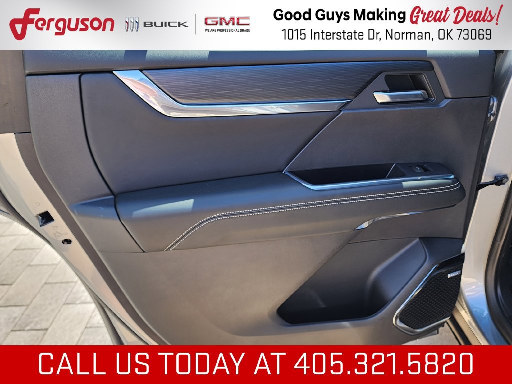 New 2026 GMC Acadia Elevation w/ Elevation Premium Package FWD image 43
