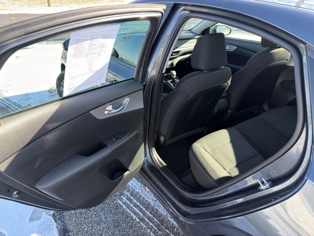Used 2023 Kia Forte LXS w/ LXS Technology Package image 31