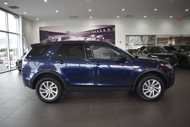 Used 2019 Land Rover Discovery Sport HSE AWD/4WD image 8