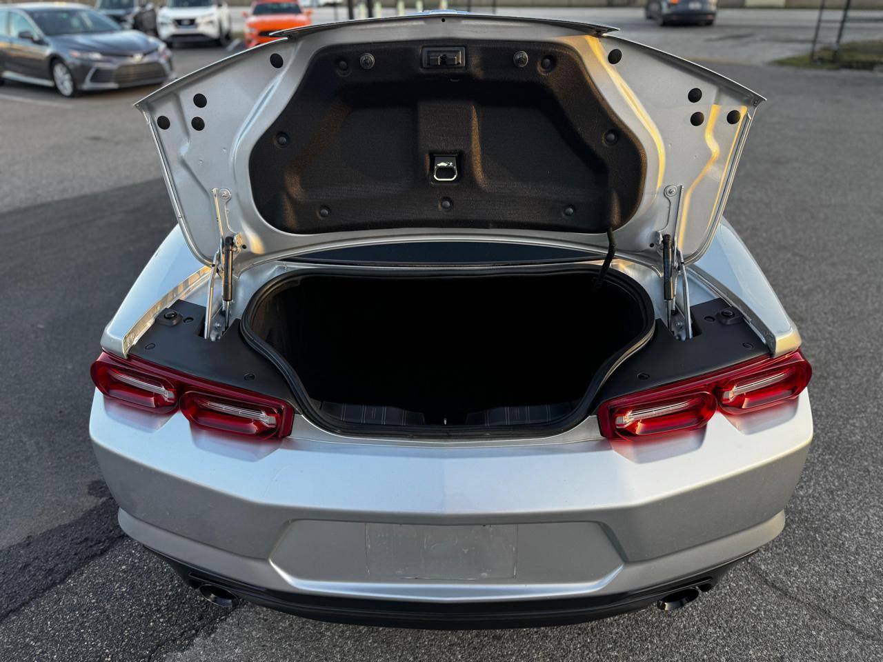 Used 2019 Chevrolet Camaro LS RWD image 10