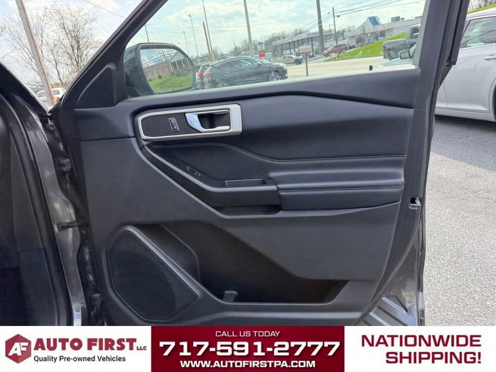 Used 2020 Ford Explorer XLT w/ Equipment Group 202A image 19