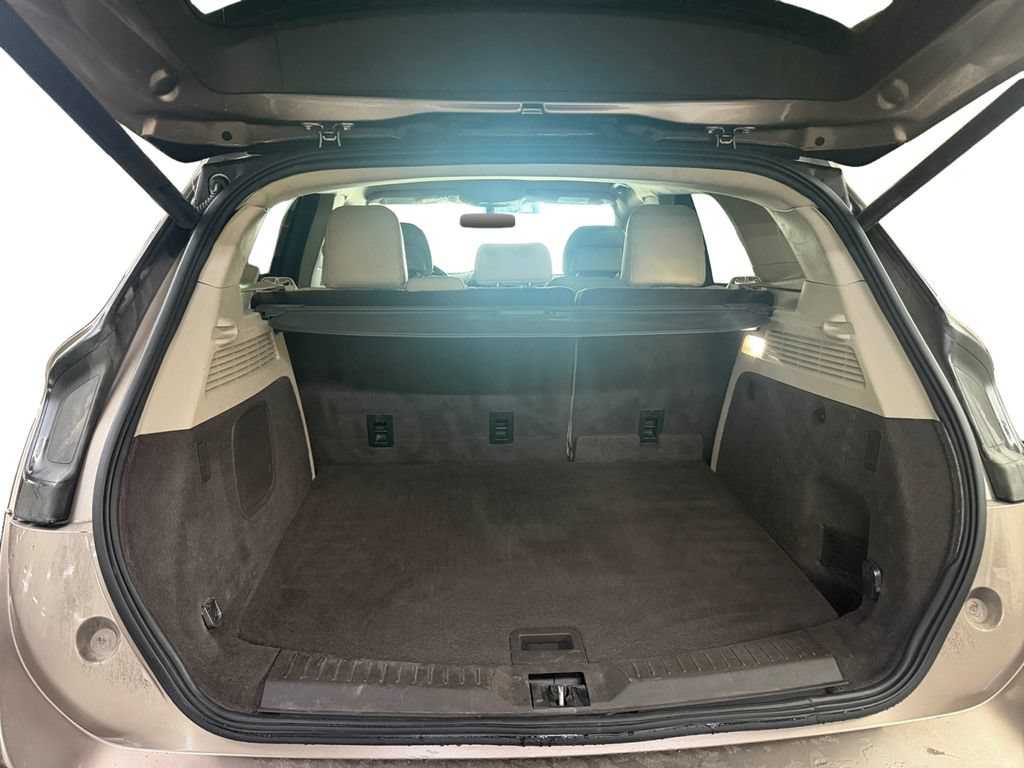 Used 2019 Lincoln MKC Select w/ Select Plus Package FWD image 29
