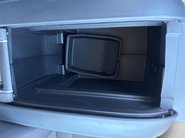 Used 2024 Toyota Highlander LE image 24