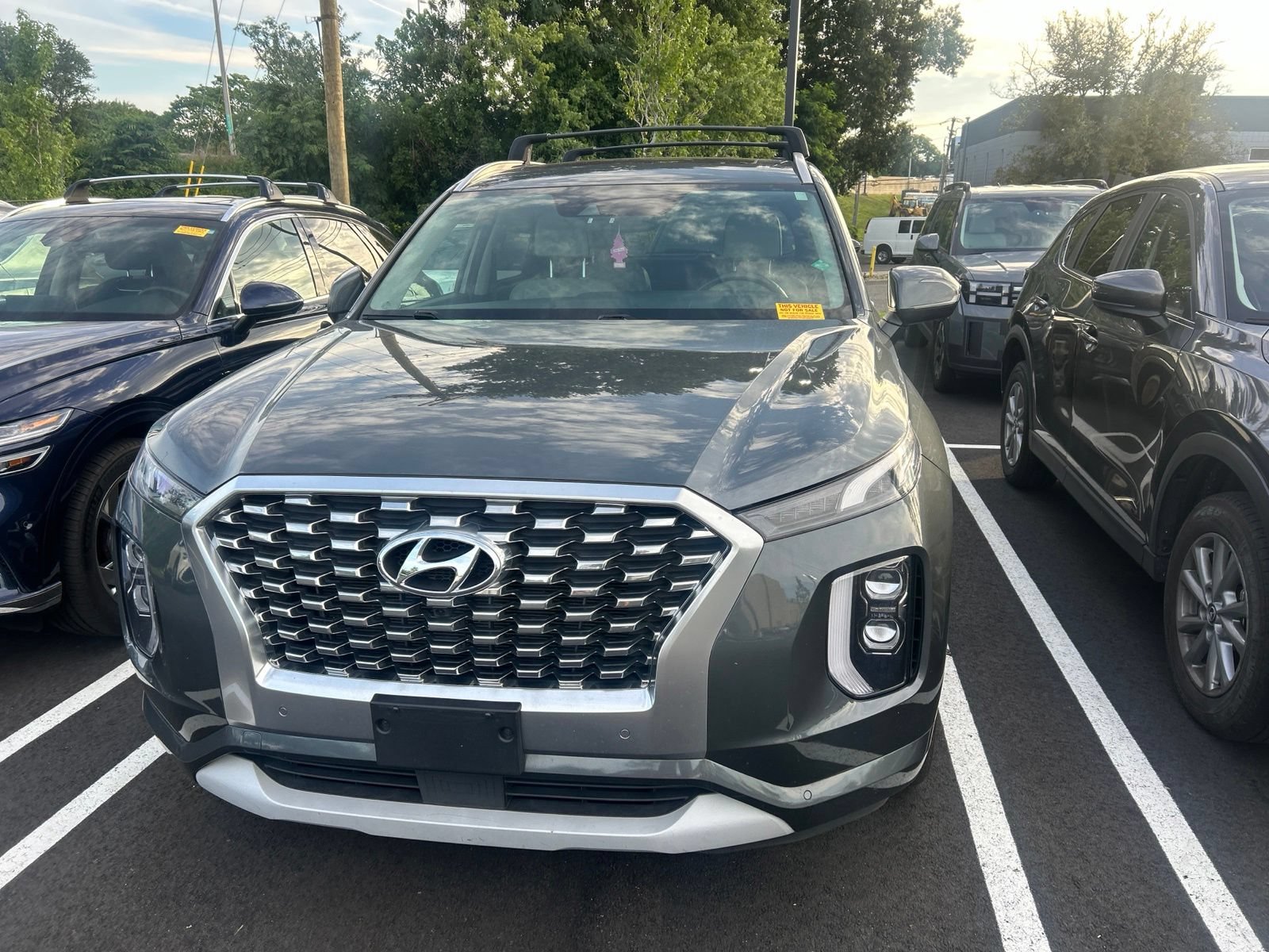 Used 2022 Hyundai Palisade Limited AWD/4WD image 1