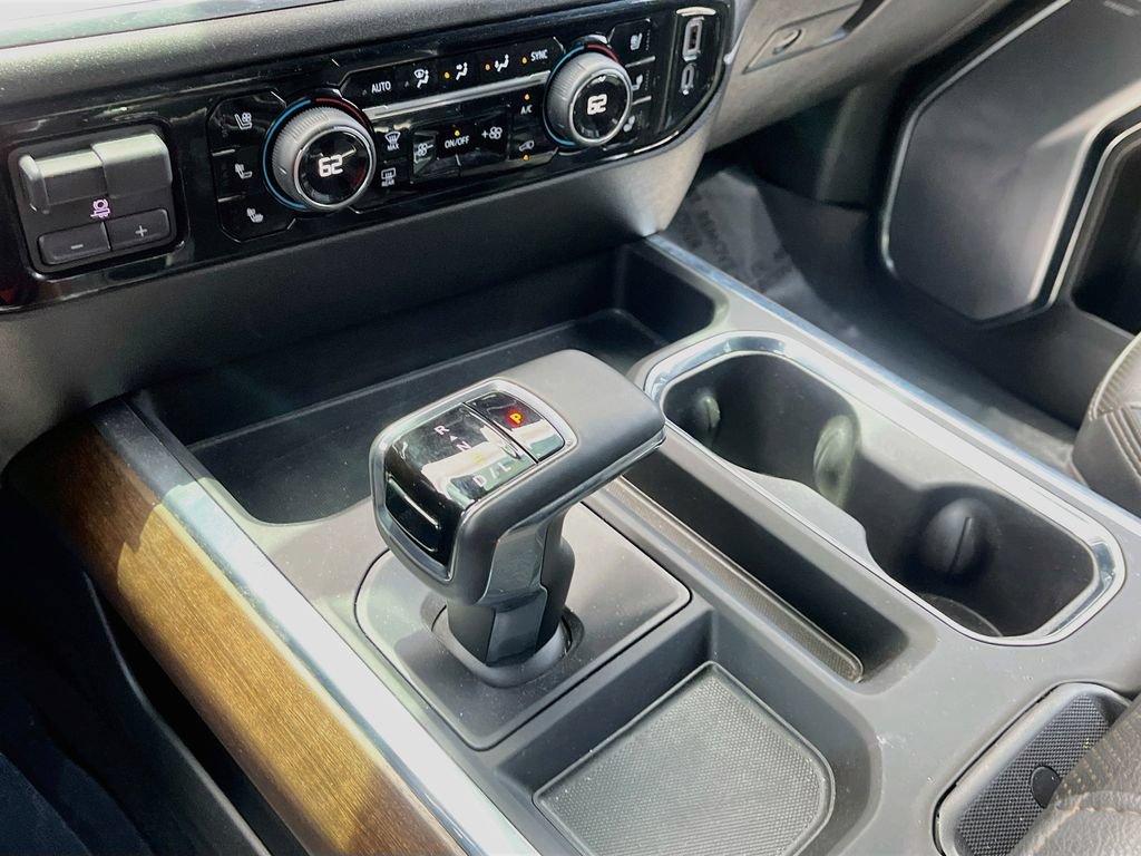 Used 2025 Chevrolet Silverado 1500 High Country w/ Midnight Edition RWD image 17