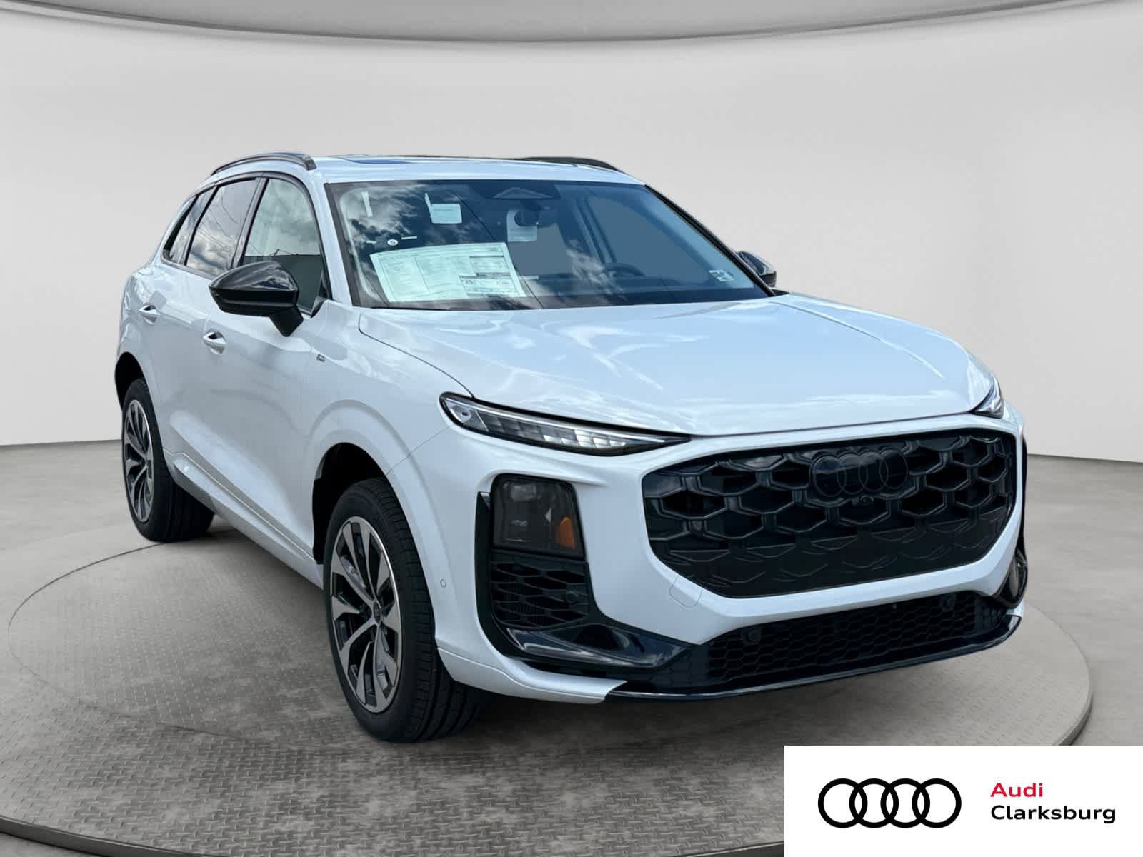 New 2026 Audi Q3 quattro 2.0T AWD/4WD image 3