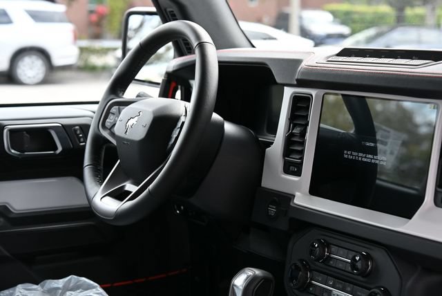 Used 2025 Ford Bronco Stroppe Edition AWD/4WD image 30