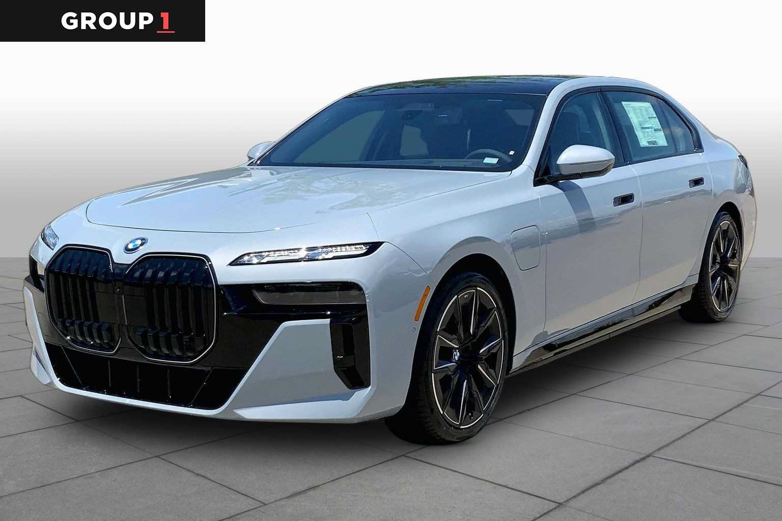 New 2026 BMW 750e xDrive w/ Executive Package AWD/4WD image 1