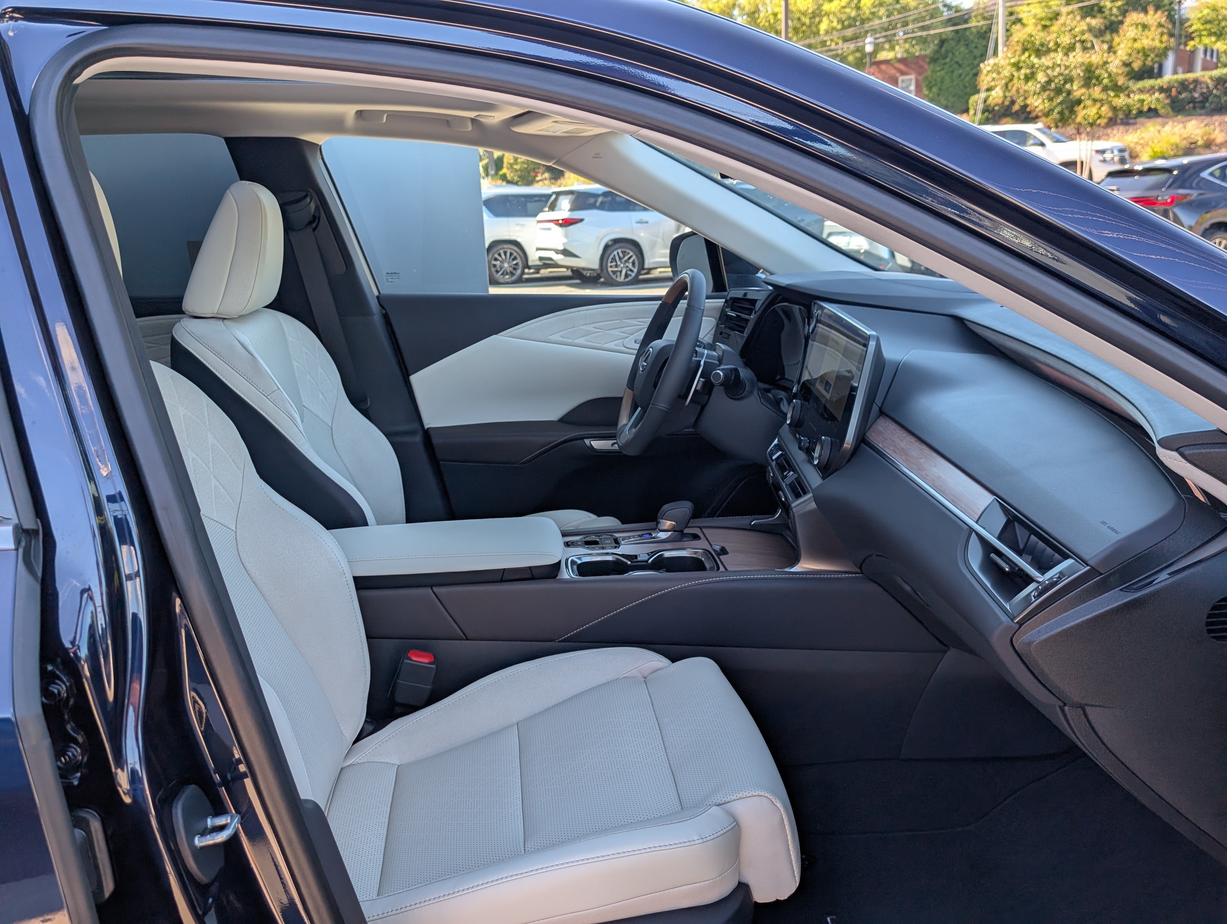 New 2026 Lexus RX 350 AWD w/ Convenience Package image 7