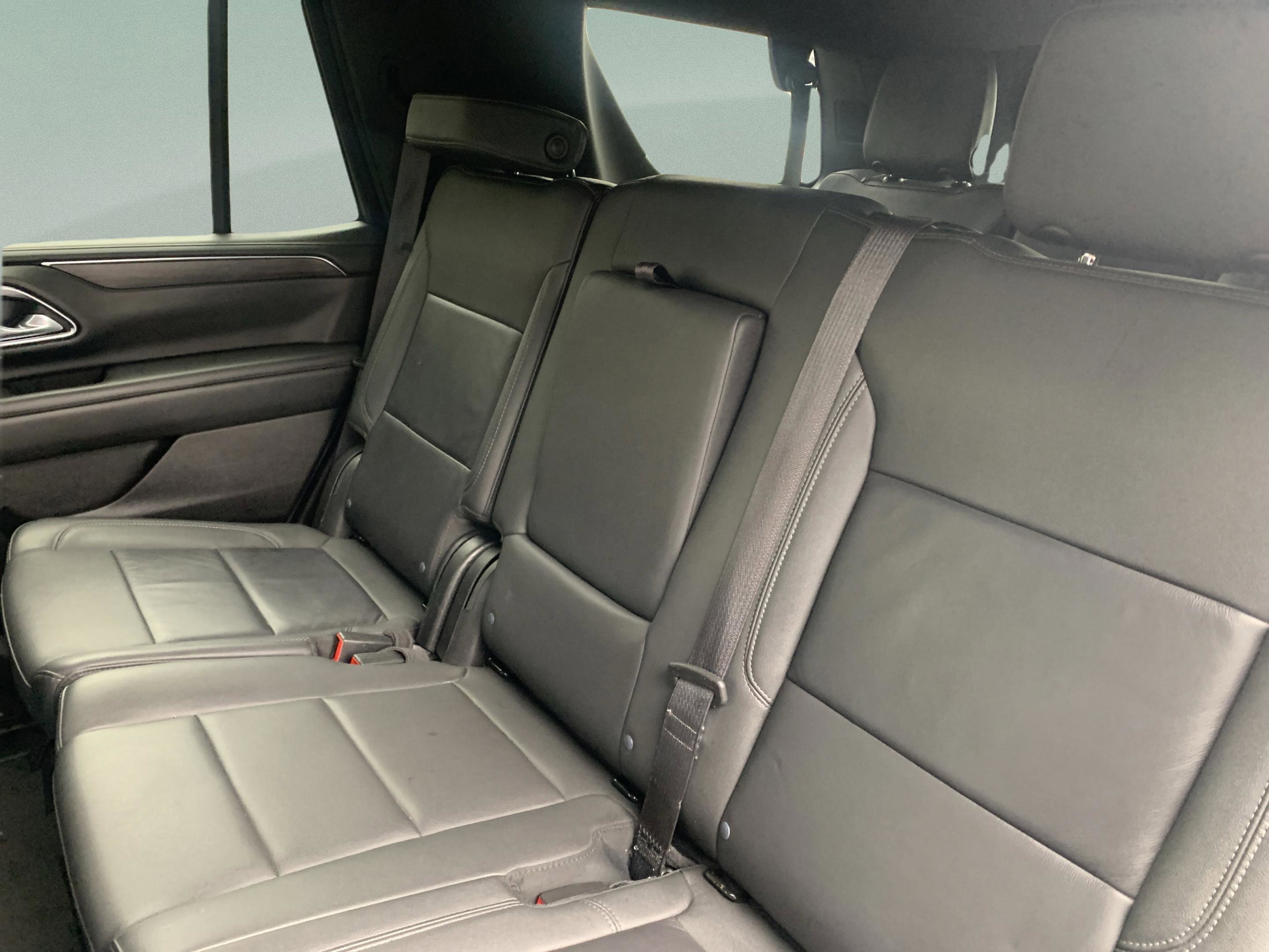 Used 2024 Chevrolet Tahoe LT image 28