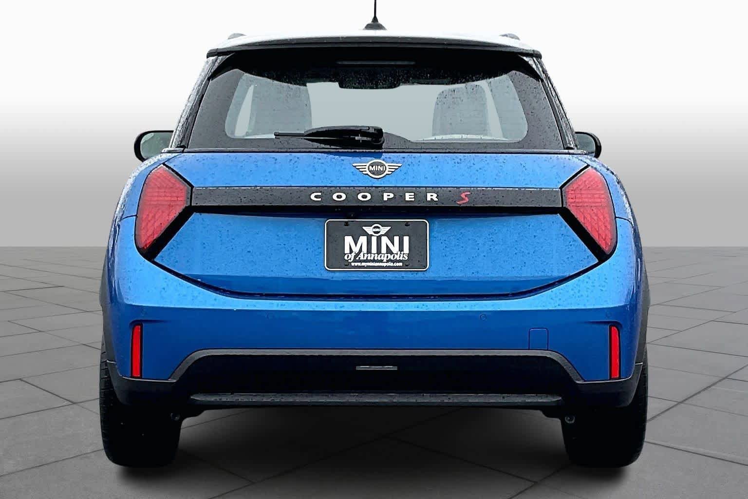 Used 2025 MINI Cooper S FWD image 4