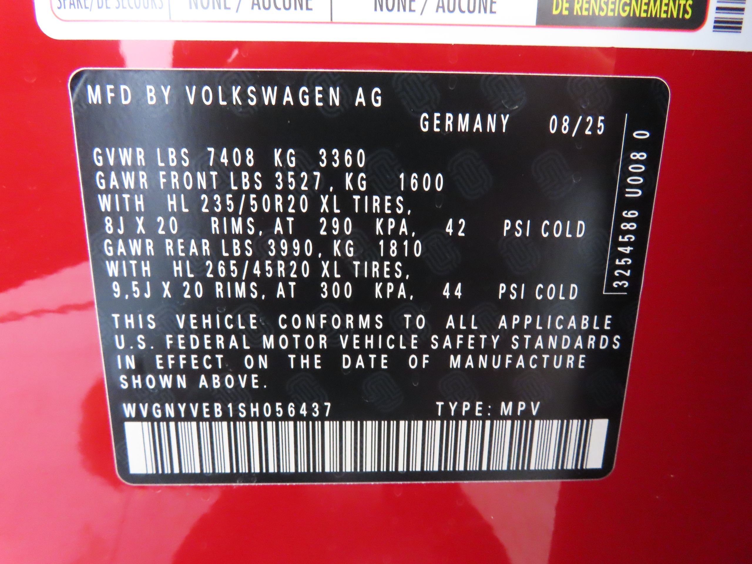 New 2025 Volkswagen ID. Buzz Pro S Plus image 35