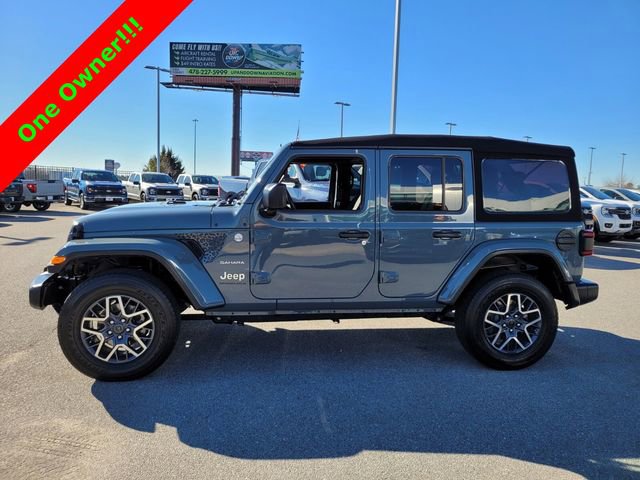 Used 2024 Jeep Wrangler Sahara image 4