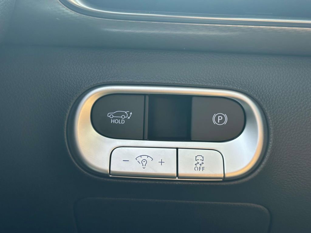 New 2025 Genesis GV60 Advanced AWD/4WD image 17