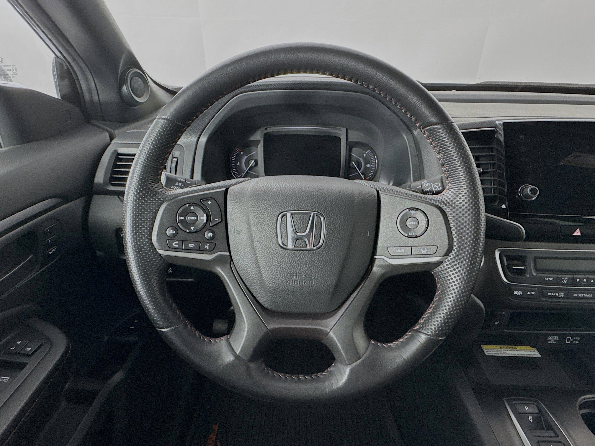 Certified 2023 Honda Passport TrailSport image 11