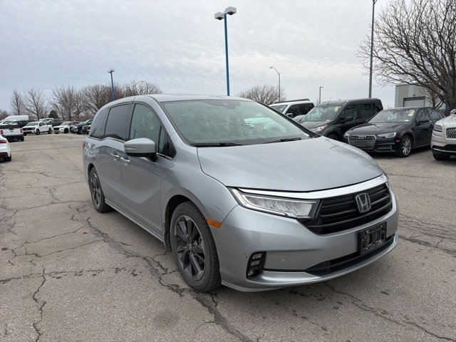 Used 2021 Honda Odyssey Elite image 2