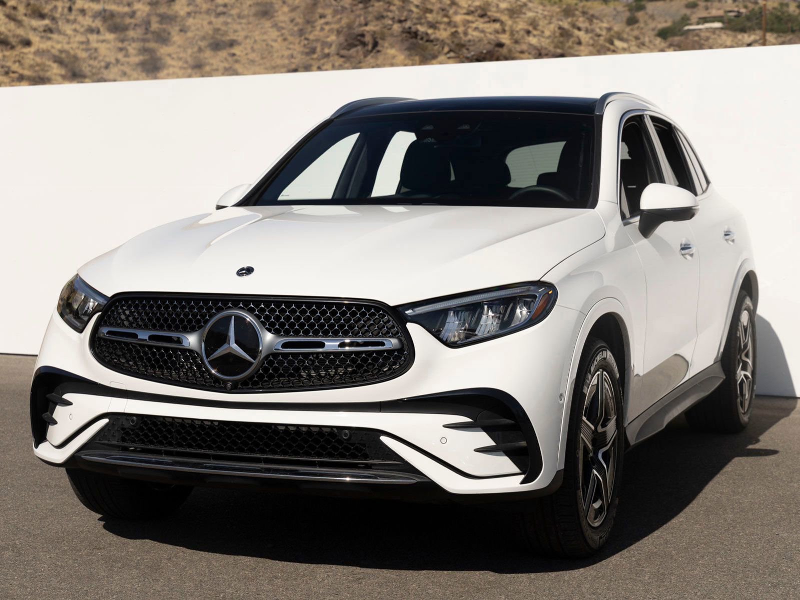 Used 2023 Mercedes-Benz GLC 300 4MATIC image 5