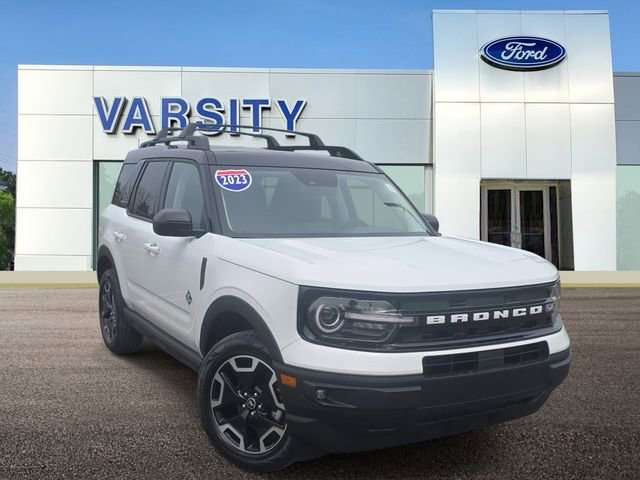 Certified 2023 Ford Bronco Sport Outer Banks w/ Tech Package AWD/4WD image 1