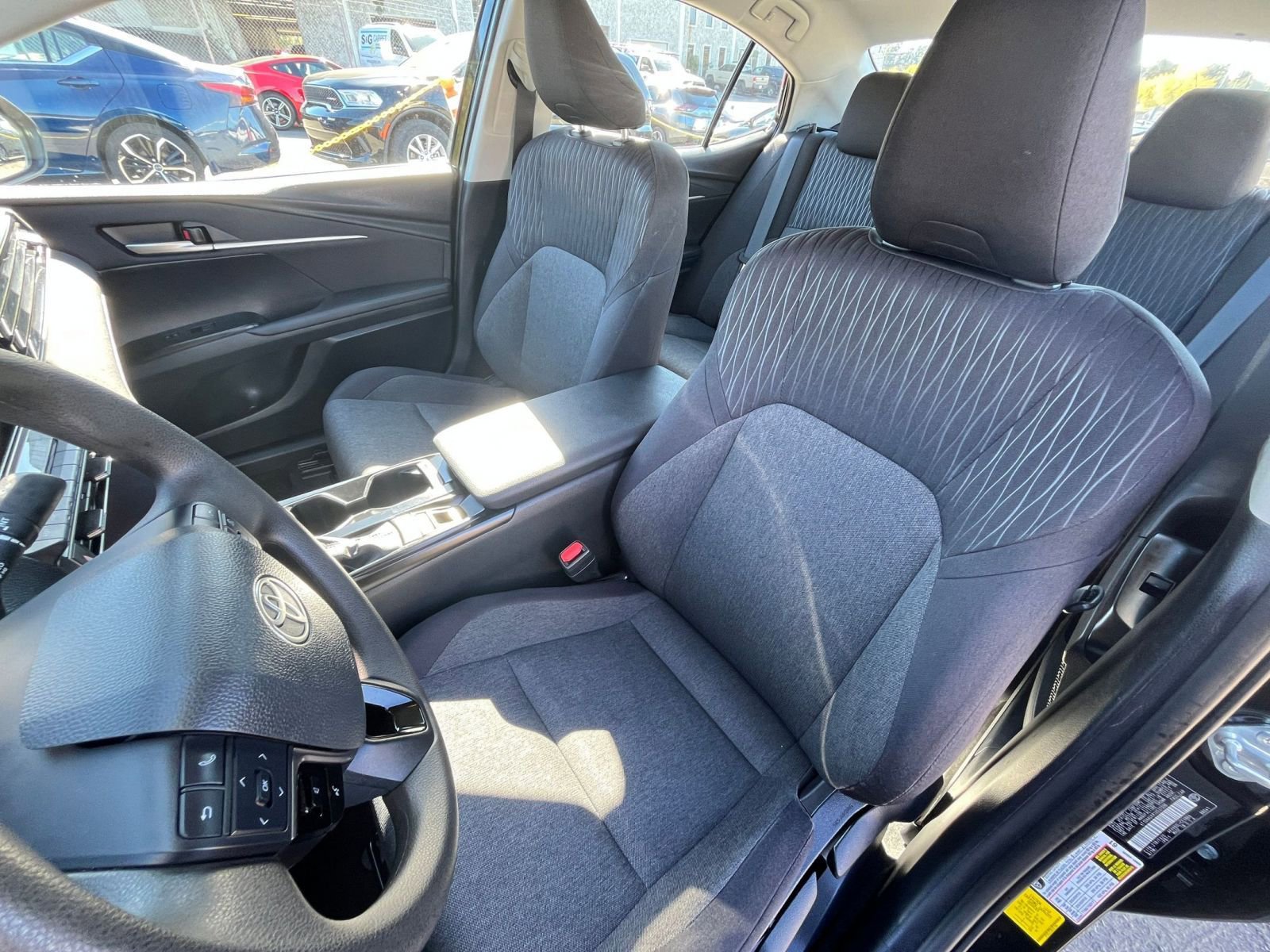 Used 2025 Toyota Camry LE image 35