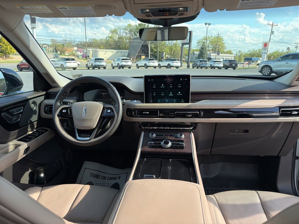 Used 2023 Lincoln Aviator Reserve w/ Elements Package Plus image 24