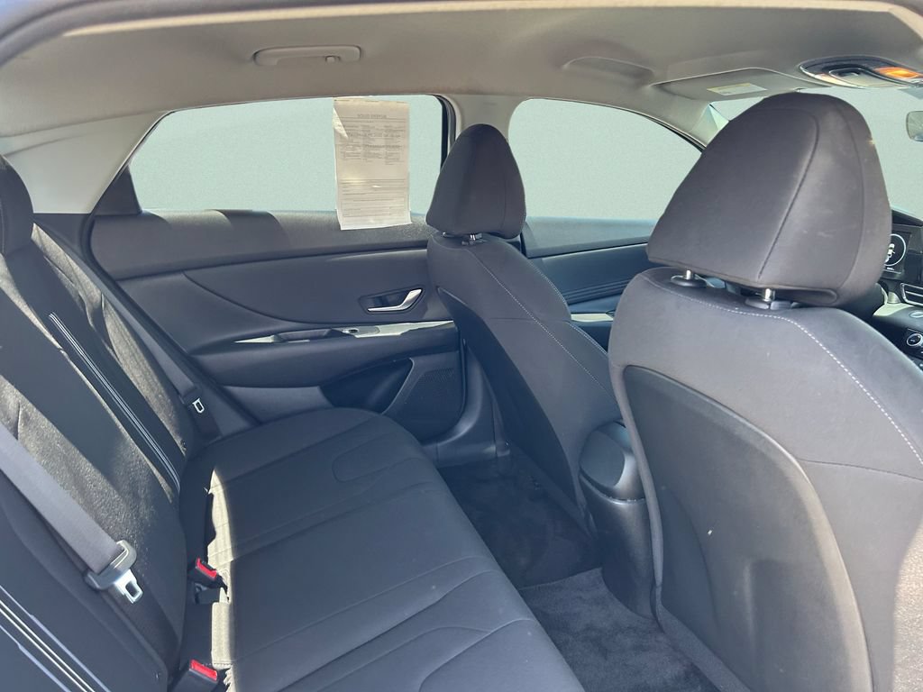 Used 2021 Hyundai Elantra SEL w/ Convenience Package FWD image 21