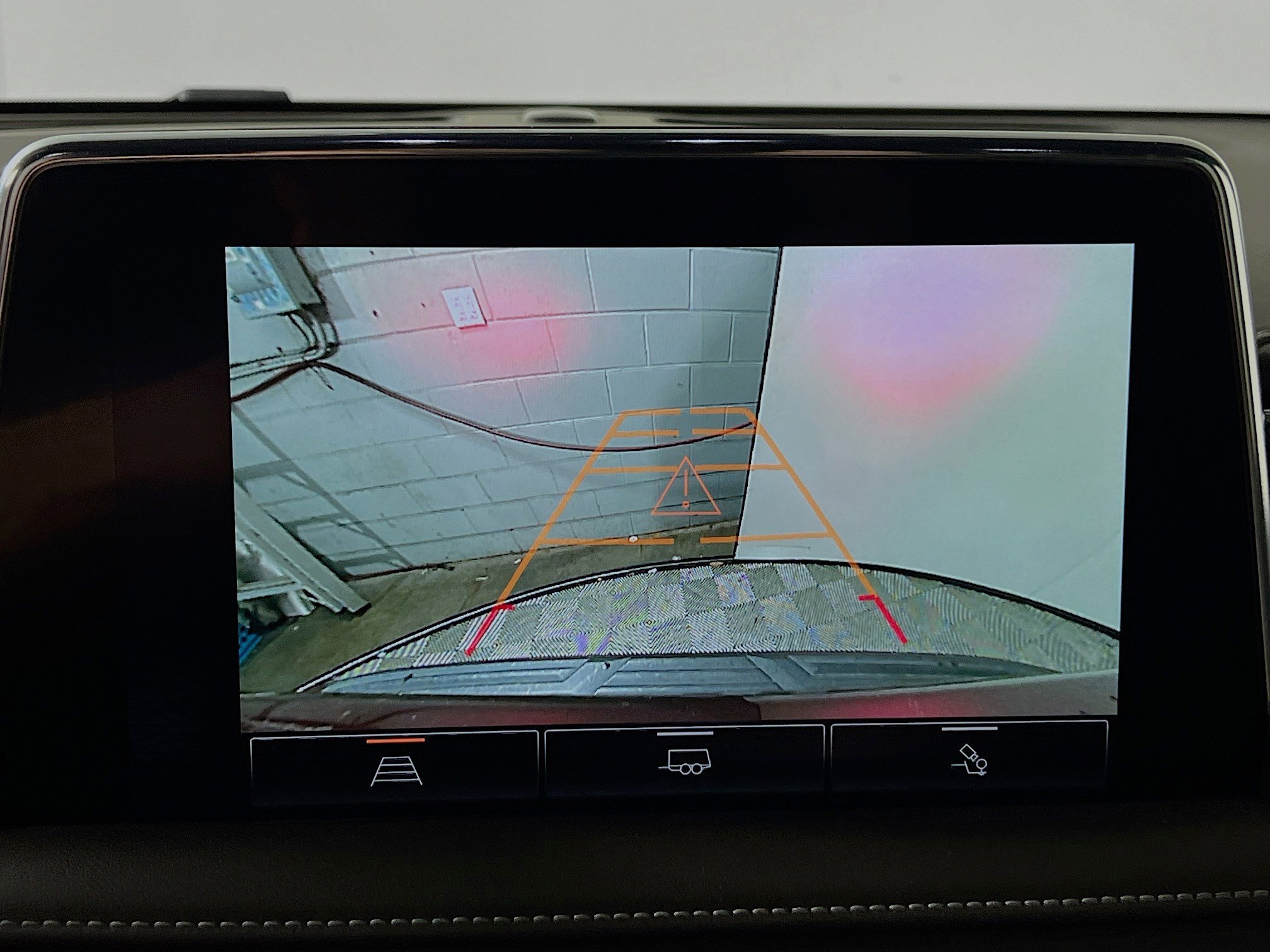 Used 2023 GMC Yukon SLT w/ Max Trailering Package image 28