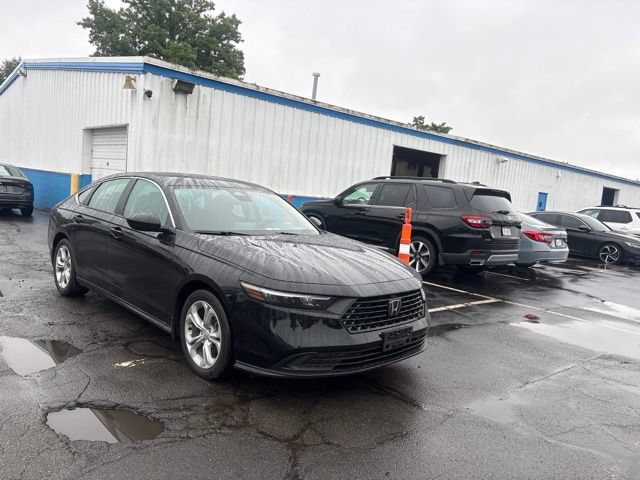 Used 2024 Honda Accord LX image 2