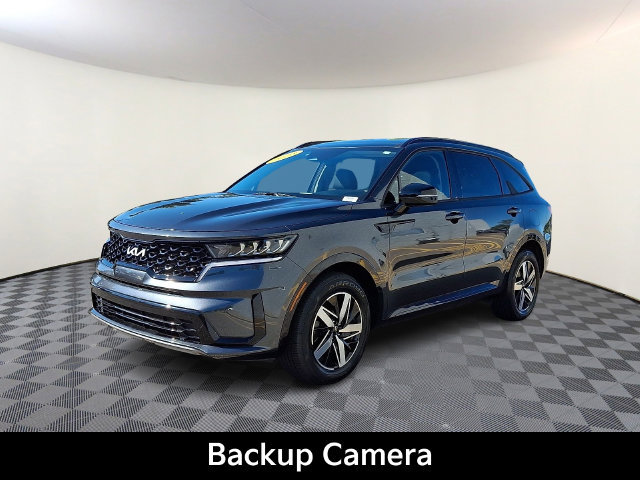 Certified 2023 Kia Sorento S w/ Panoramic Sunroof Package FWD image 3