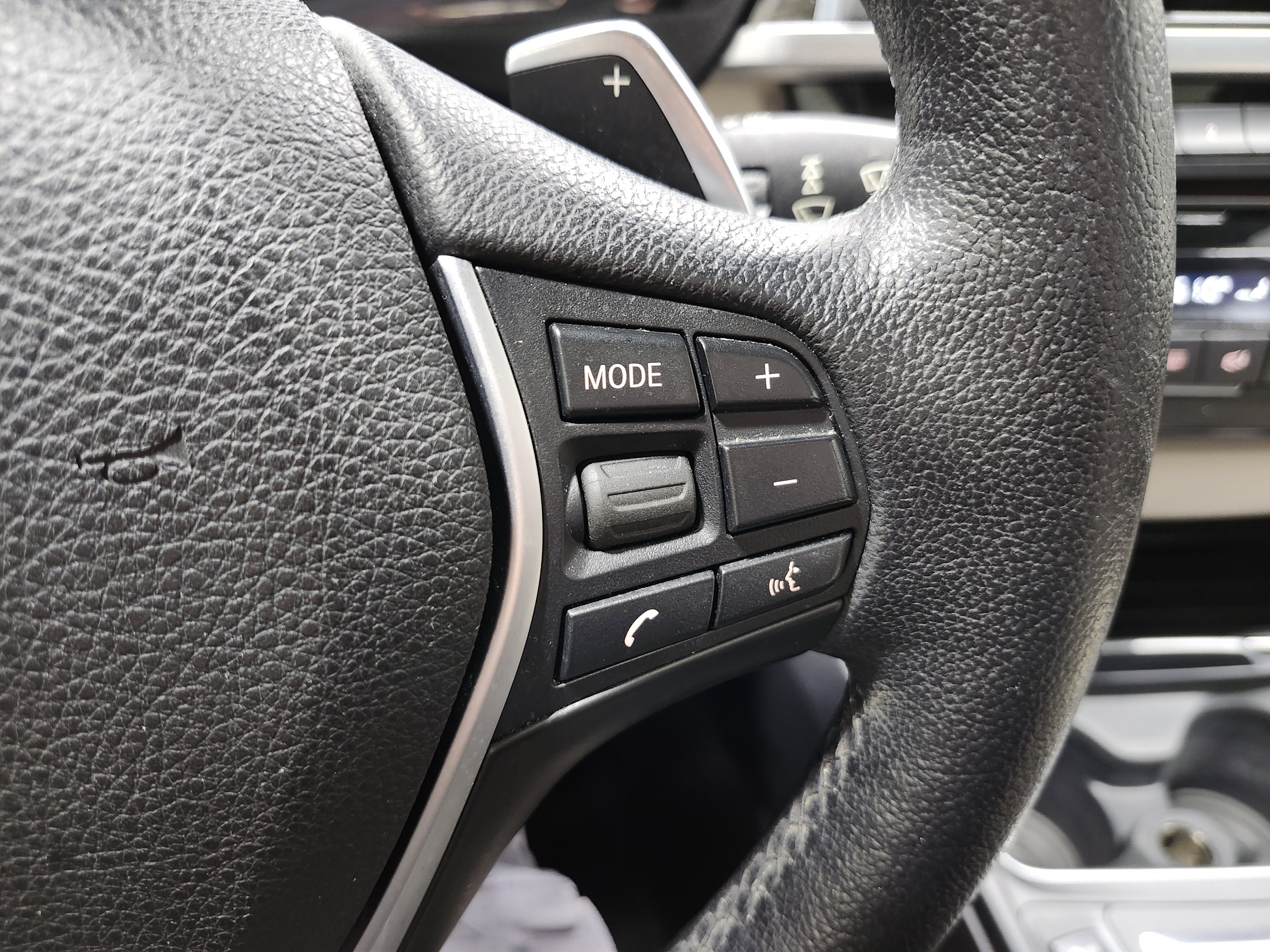 Used 2016 BMW 330e 330e image 38