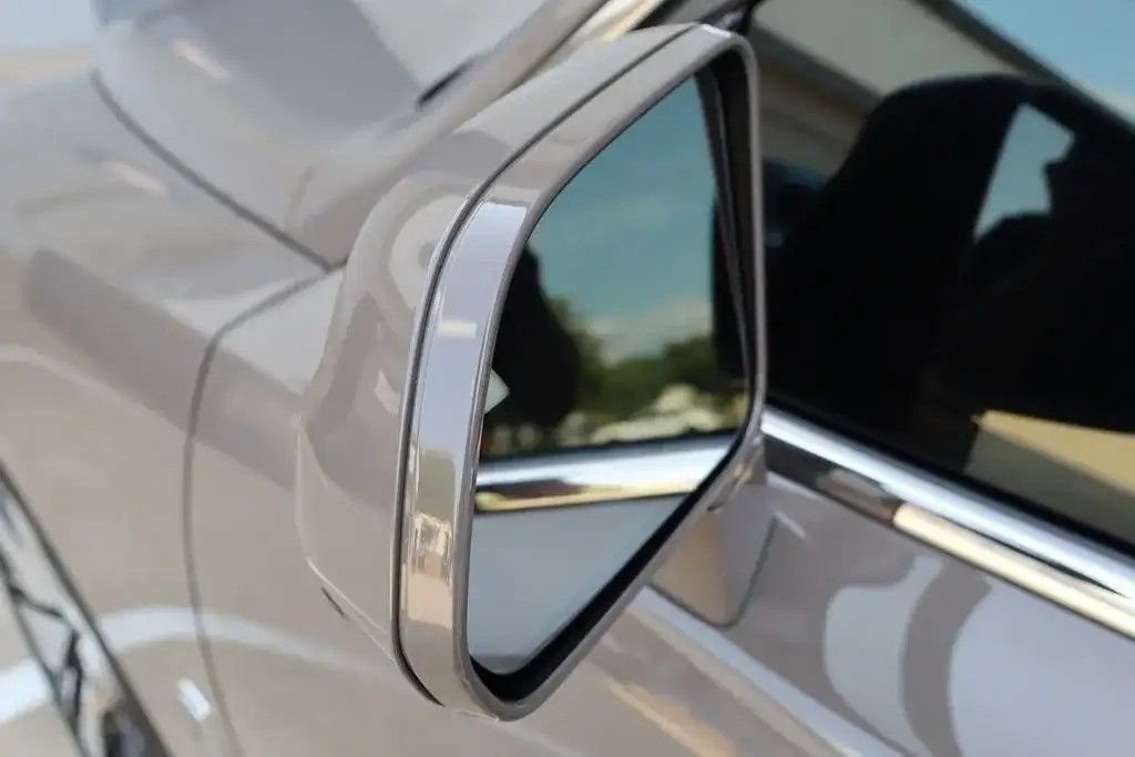 Used 2026 Rolls-Royce Cullinan AWD/4WD image 21