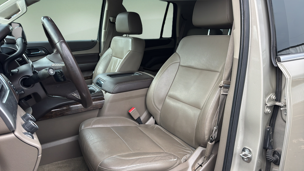Used 2015 Chevrolet Tahoe LT AWD/4WD image 10