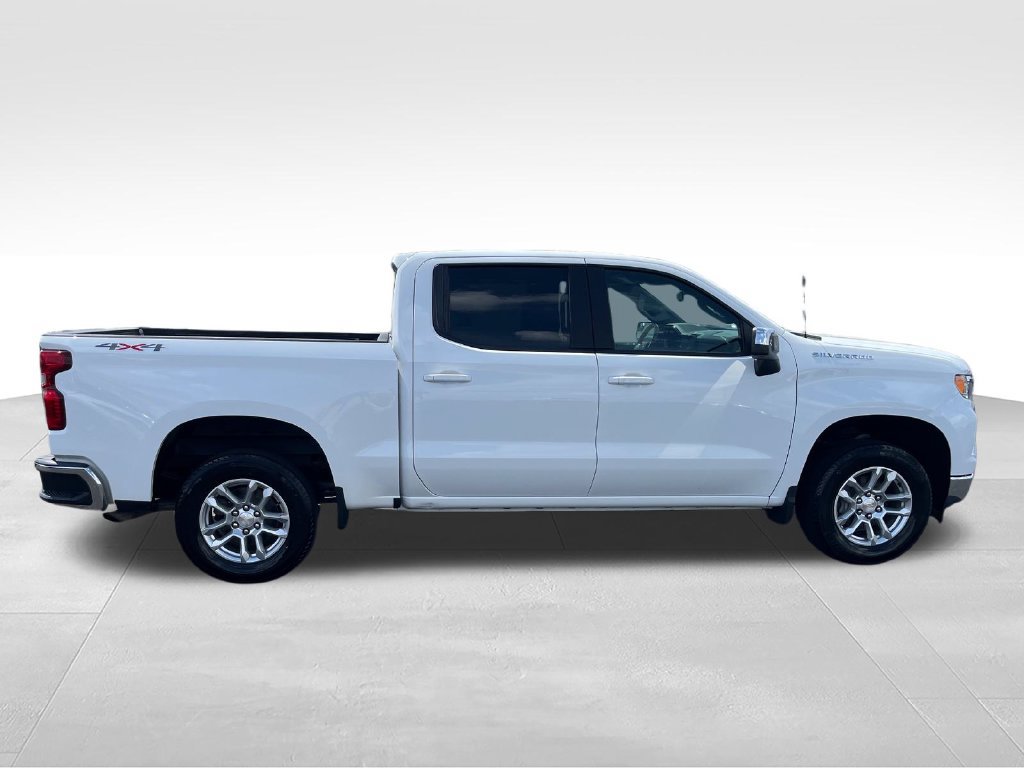 Used 2024 Chevrolet Silverado 1500 LT AWD/4WD image 6