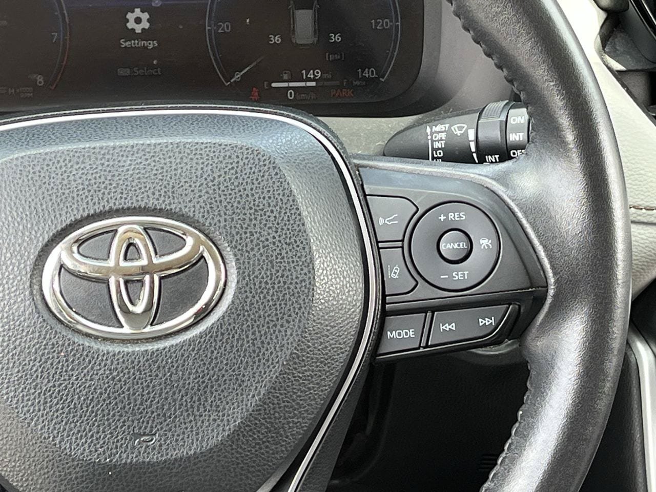 Used 2023 Toyota RAV4 Limited FWD image 14