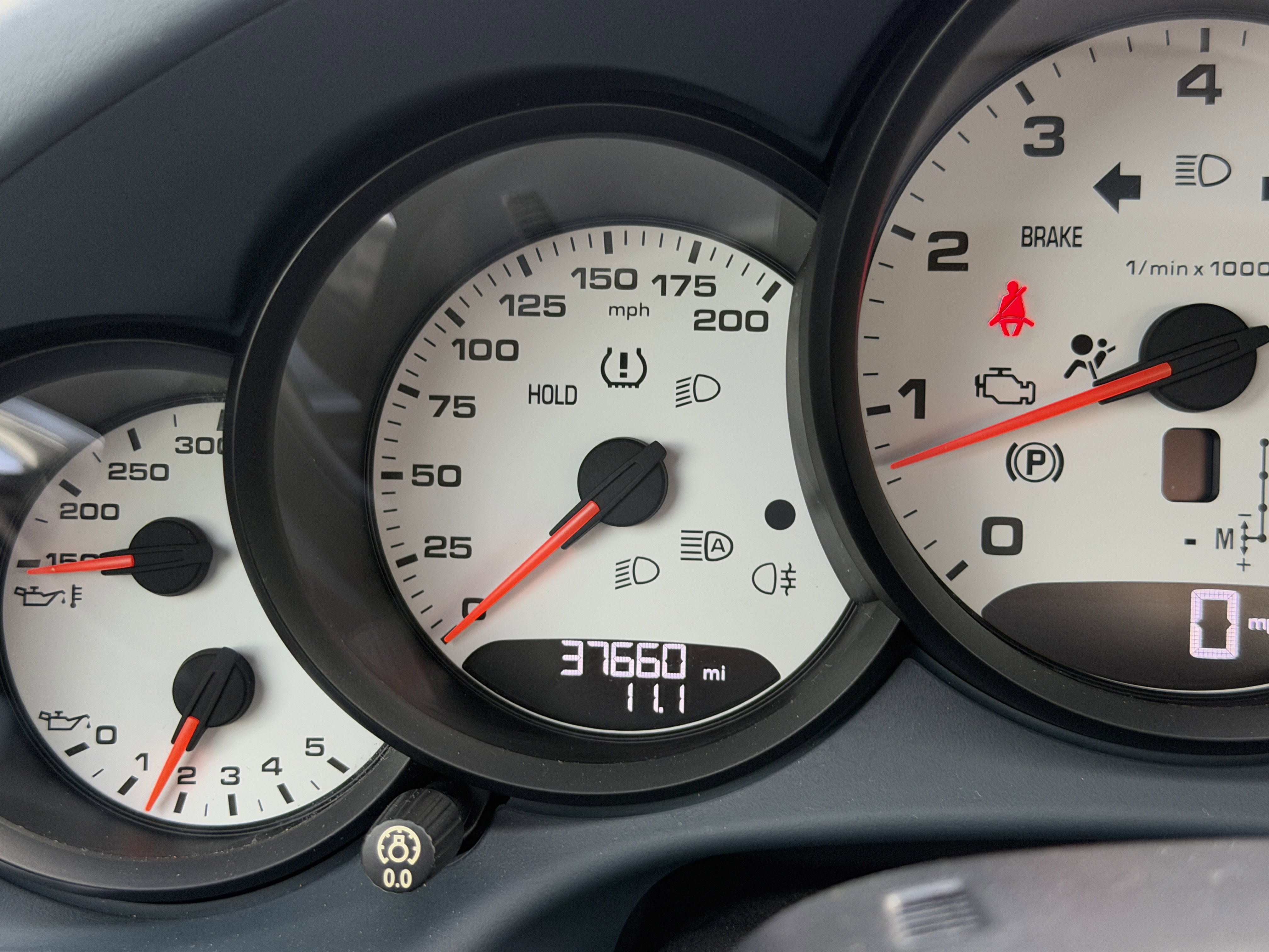 Certified 2018 Porsche 911 Carrera 4S image 27