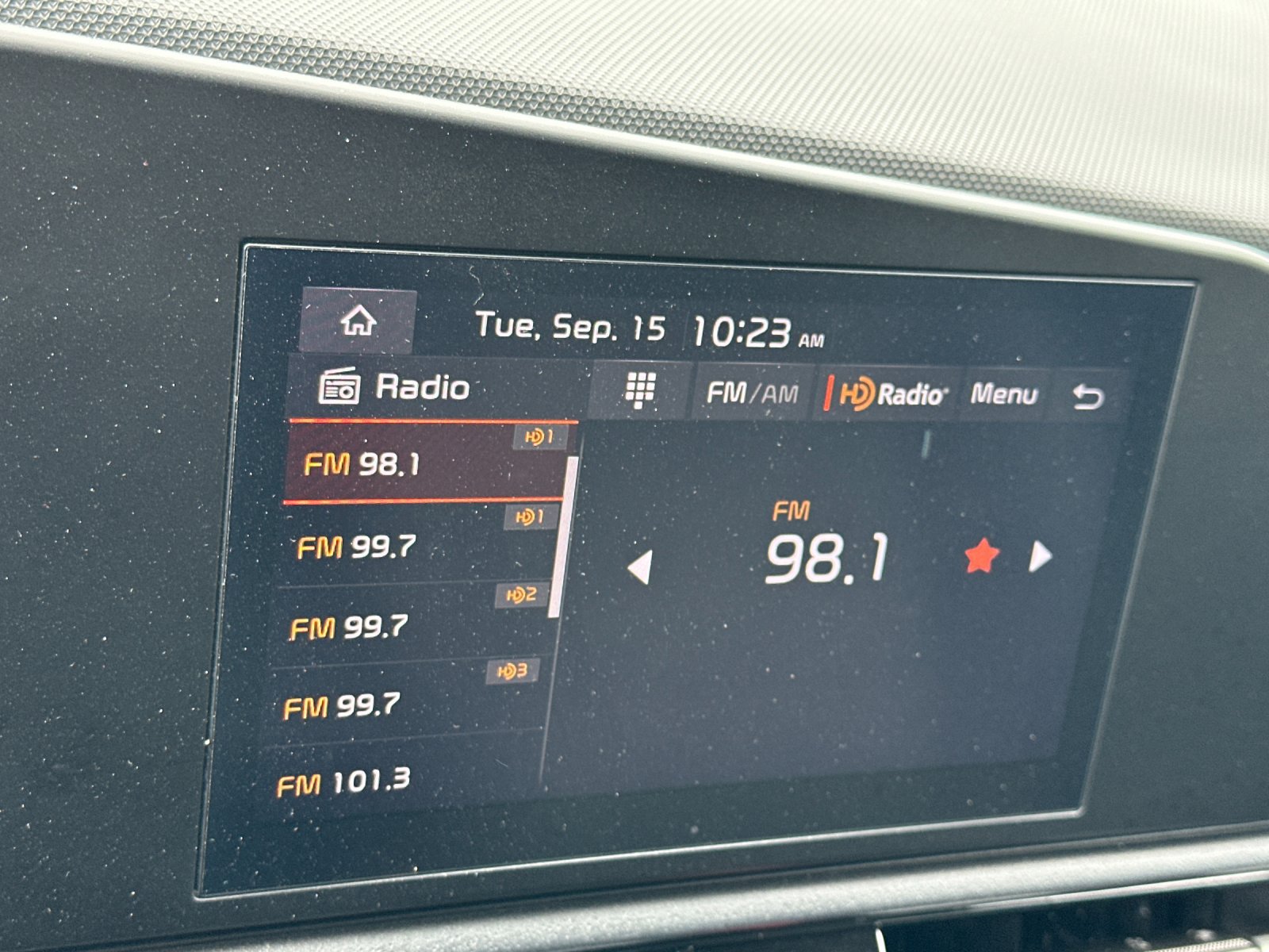 Used 2025 Kia Niro LX FWD image 17